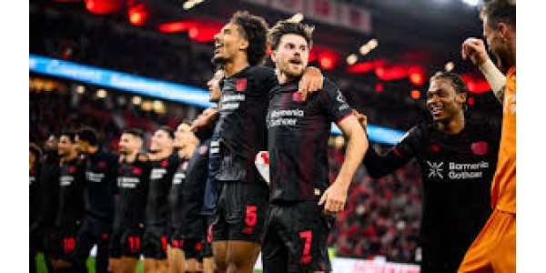 Bayer 04 Leverkusen 1-0 Sport Lisboa e Benfica